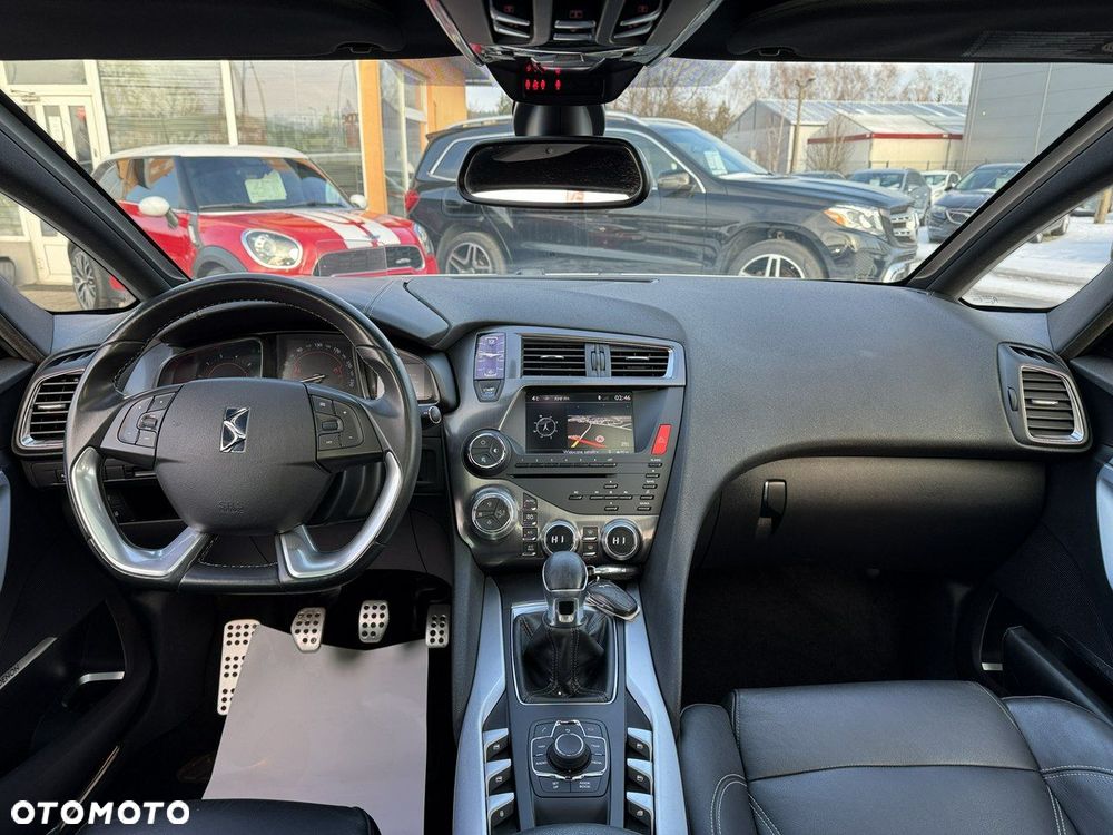 Citroën DS5 THP 200 SportChic - 17