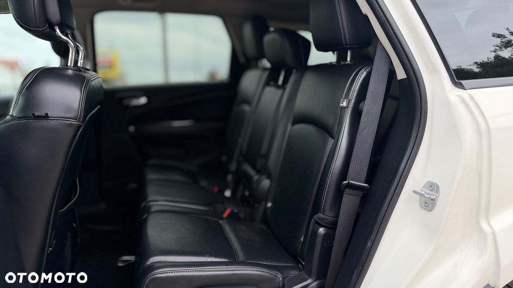 Fiat Freemont 2.0 Multijet 16V DPF Automatik Allrad Black Code - 26