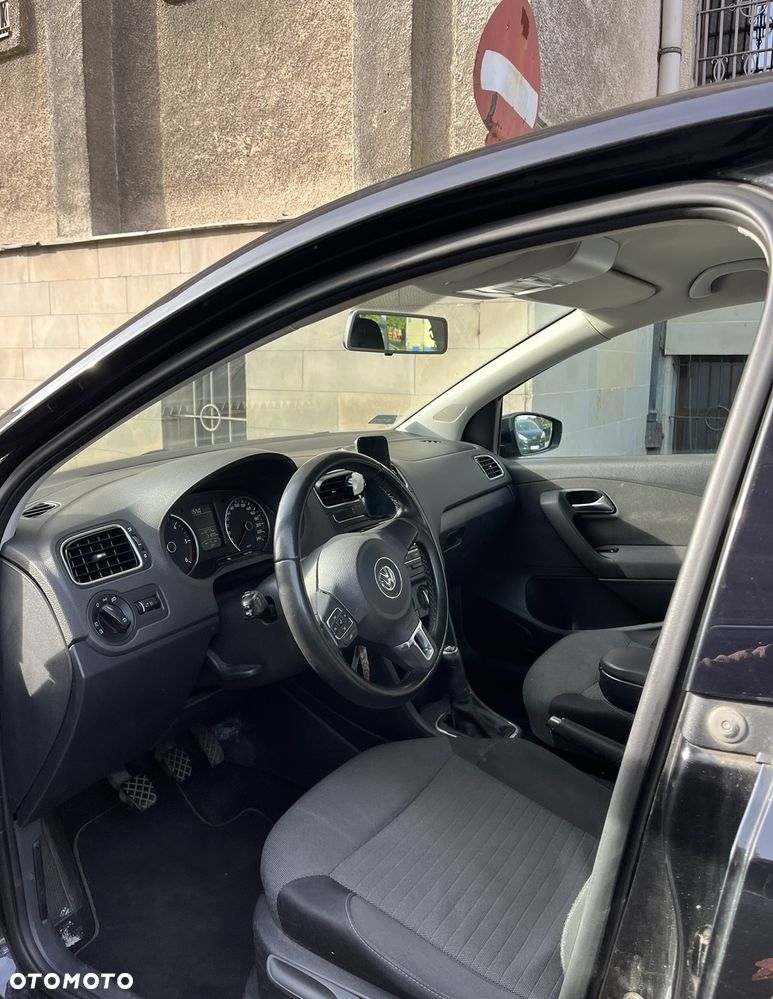 Volkswagen Polo 1.6 TDI DPF Comfortline - 4