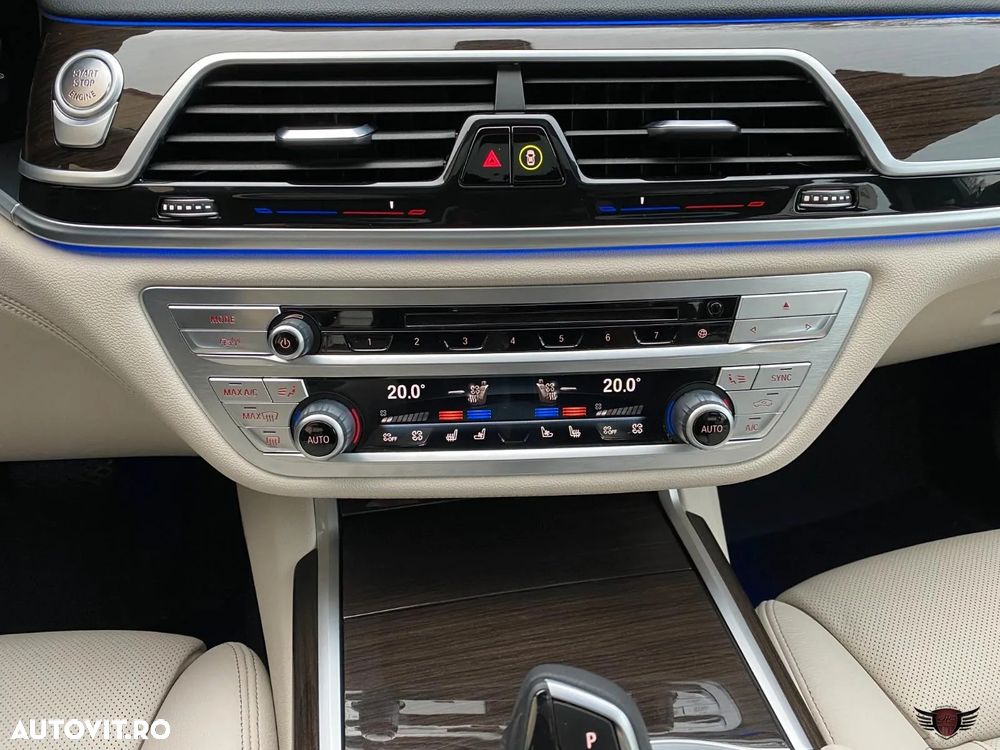 BMW Seria 7 730d xDrive - 13