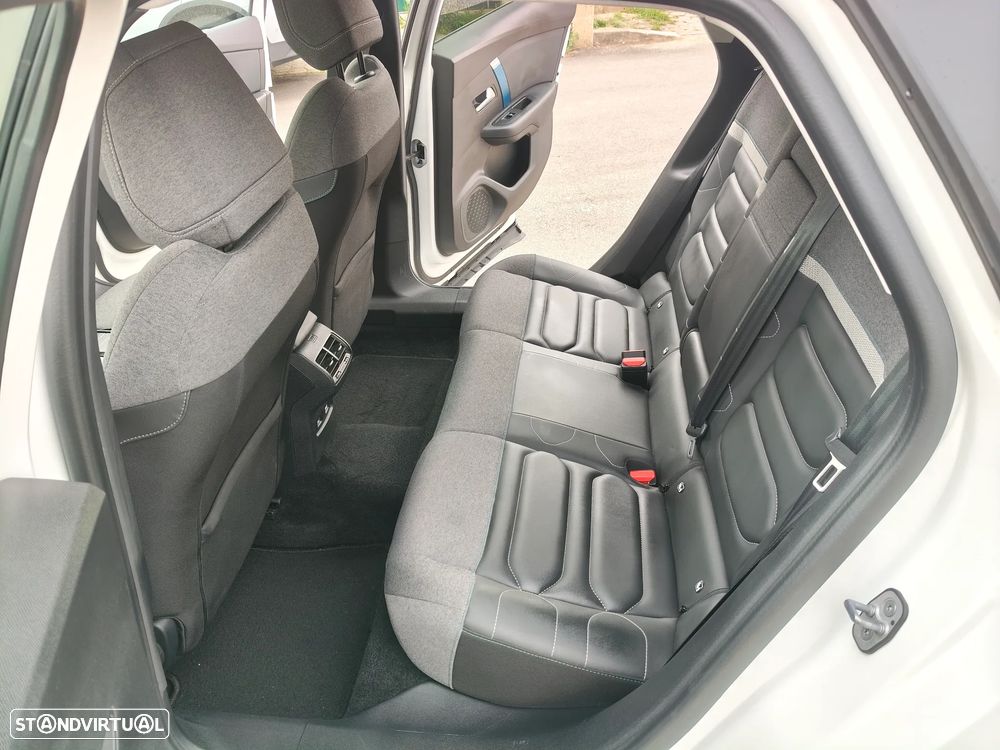 Citroën e-C4 Shine - 12