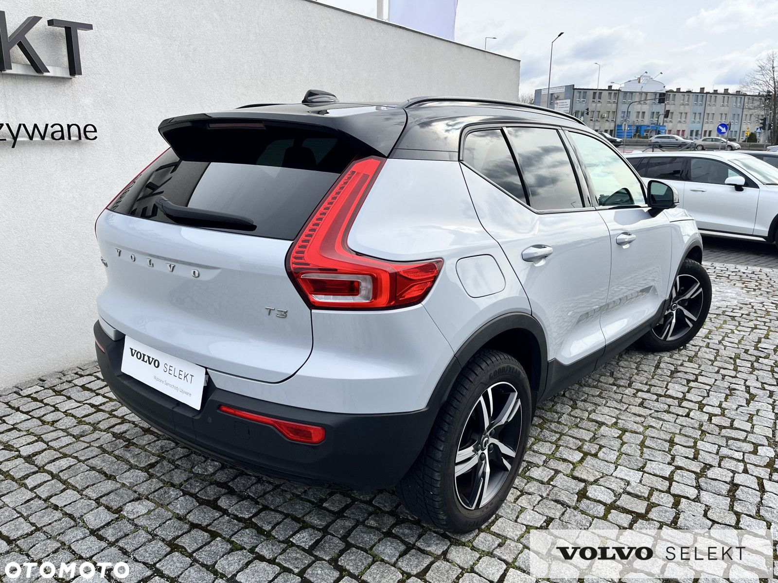 Volvo XC 40 - 24