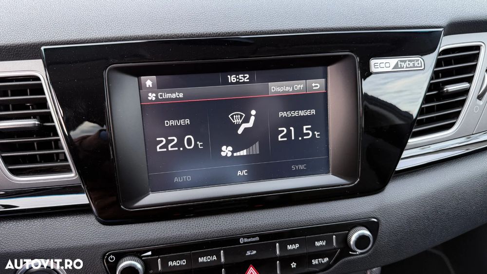 Kia Niro 1.6 GDI 2WD Aut. Vision - 14