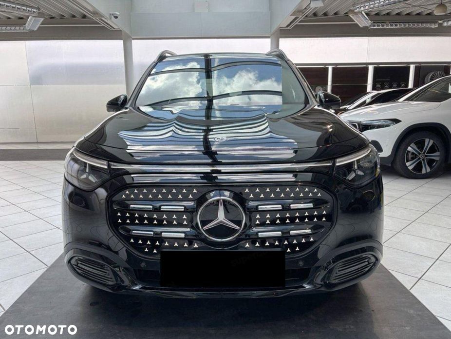 Mercedes-Benz GLB - 3