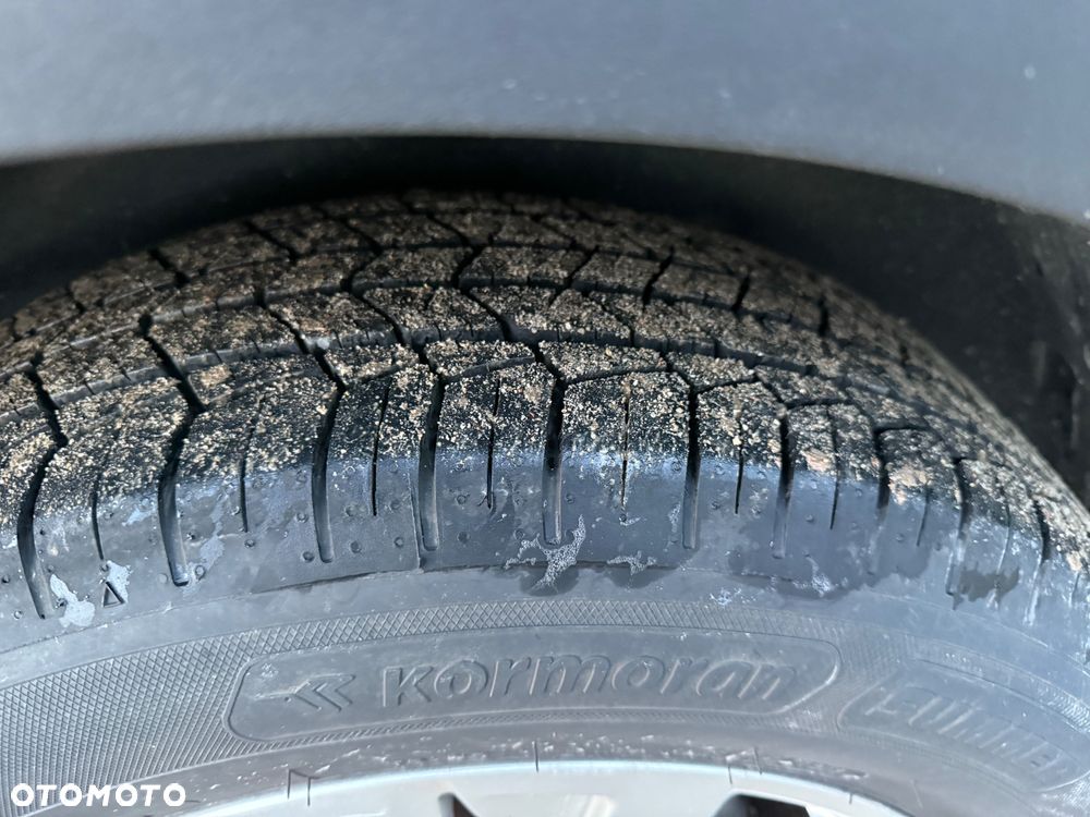 Peugeot 3008 1.6 BlueHDi Active S&S EAT6 - 30