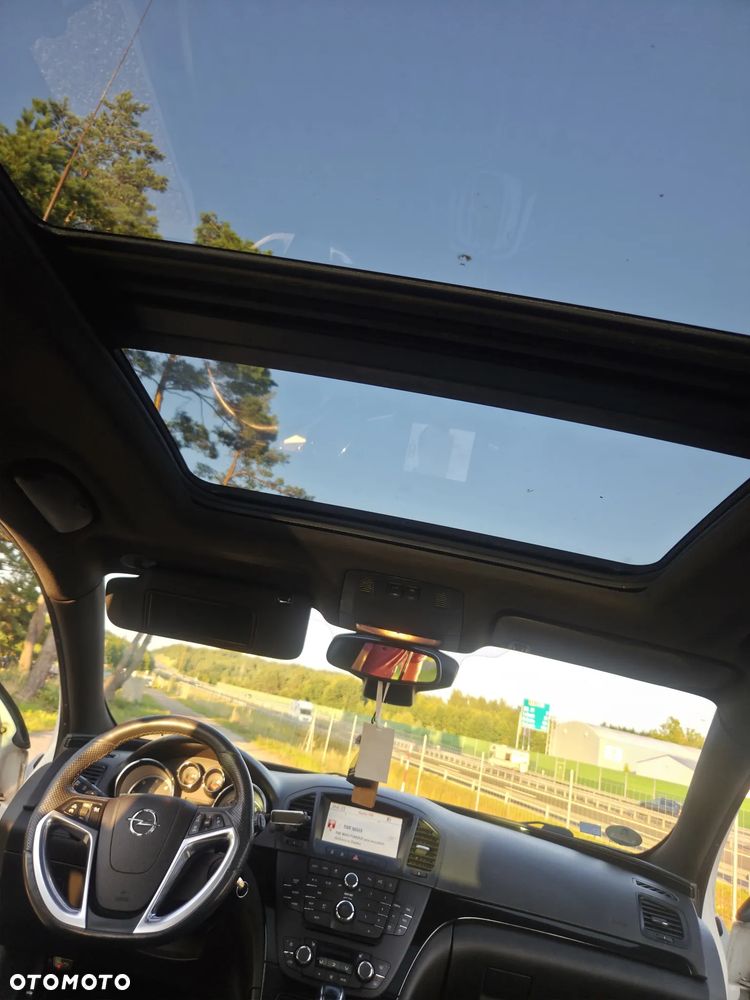 Opel Insignia - 27