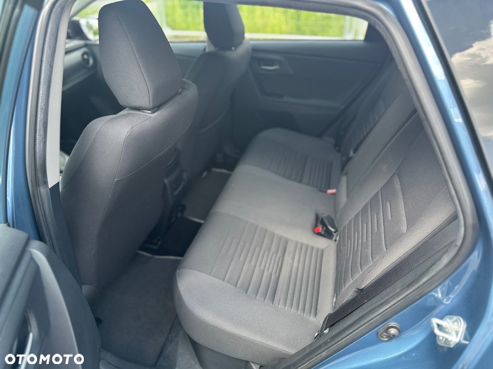 Toyota Auris Hybrid 135 Premium - 5