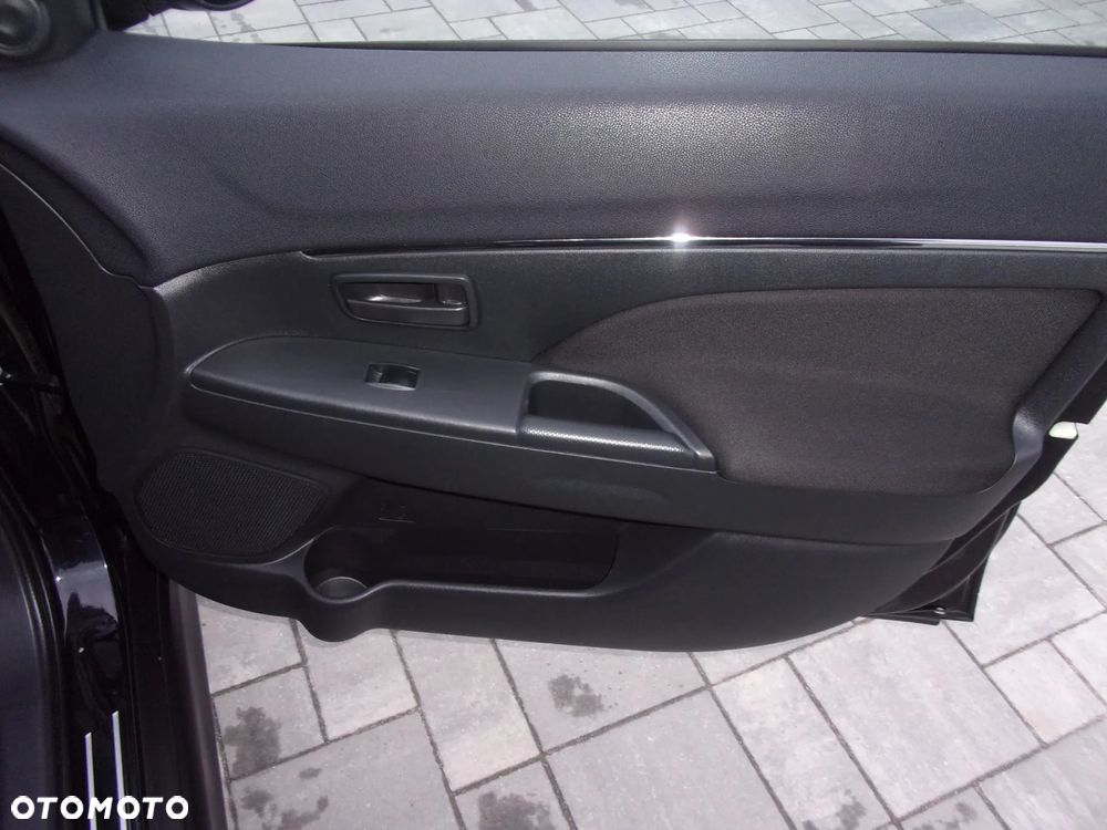 Mitsubishi ASX 1.6 2WD - 29