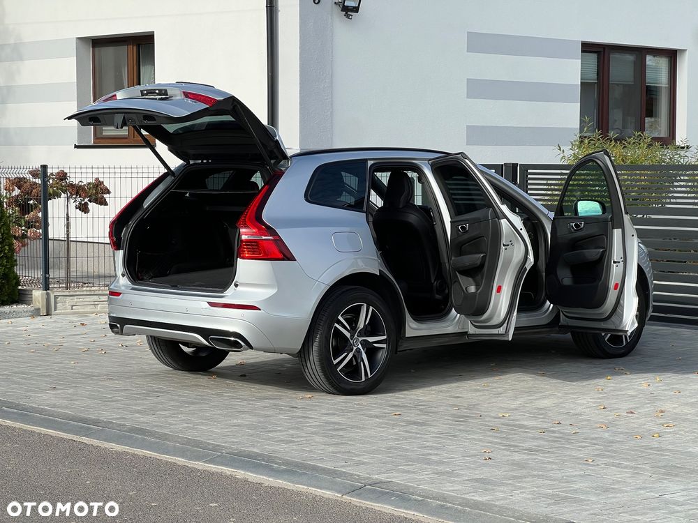 Volvo XC 60 D5 AWD R-Design - 10