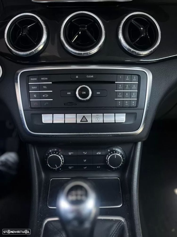 Mercedes-Benz CLA 180 d Shooting Brake - 20