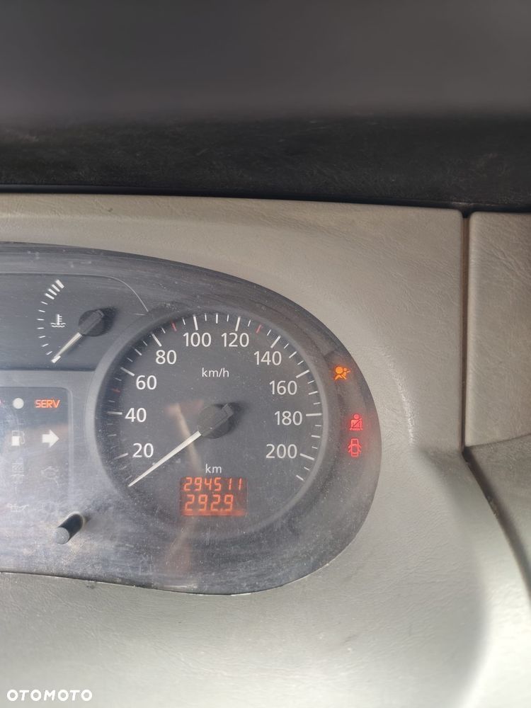 Renault Trafic - 4