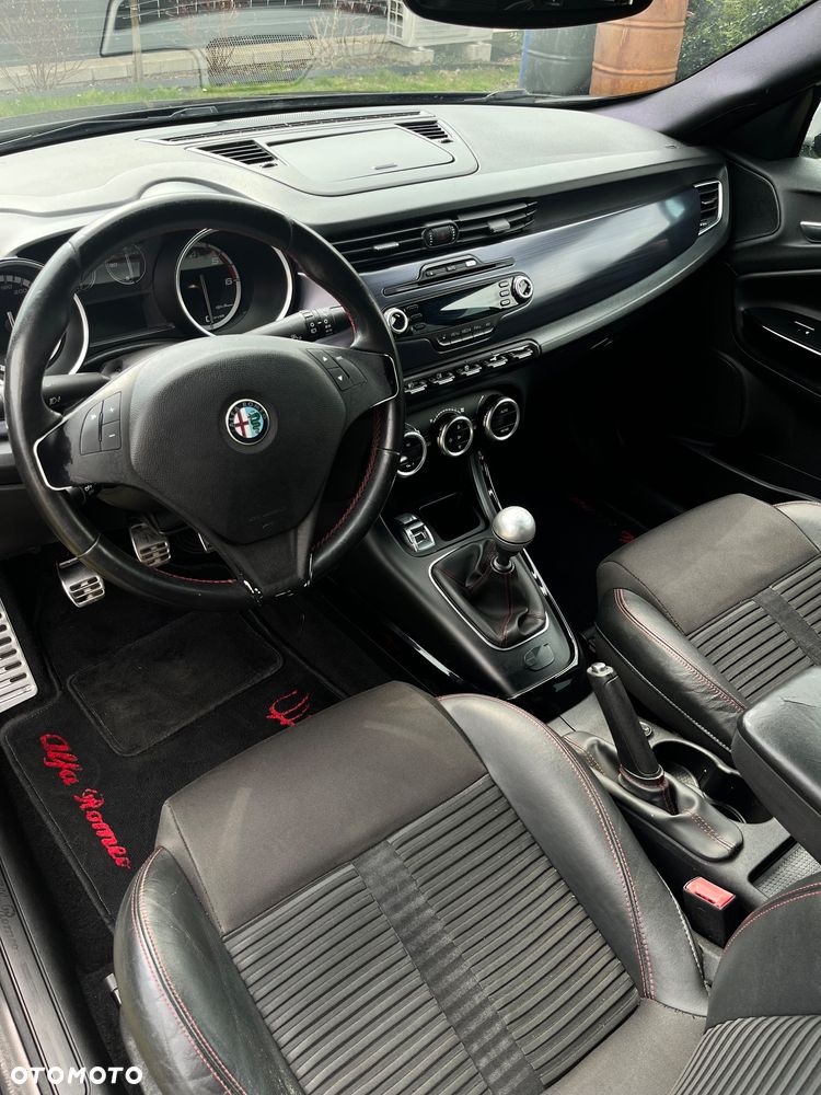 Alfa Romeo Giulietta 2.0 JTDM Distinctive - 7