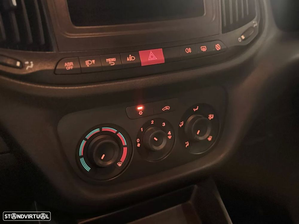 Fiat doblo doblo cargo 1.3 mj easy 3l - 16