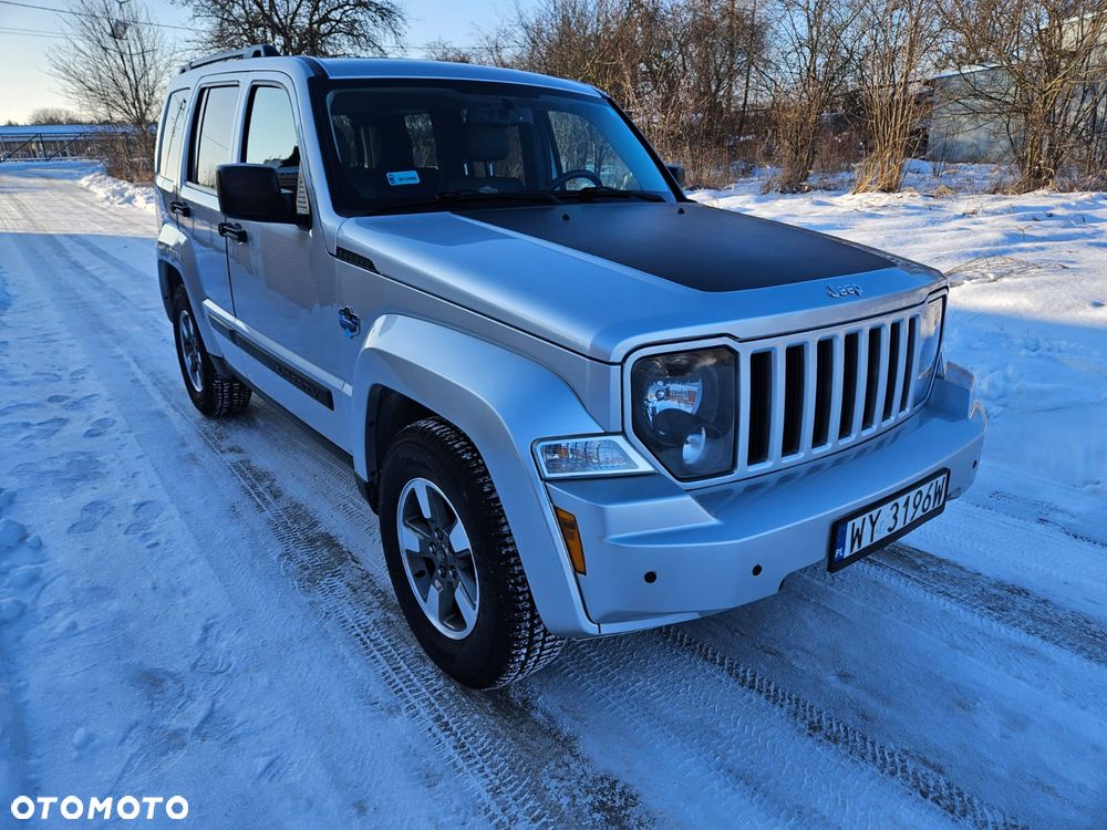 Jeep Liberty 3.7 4x4 - 22