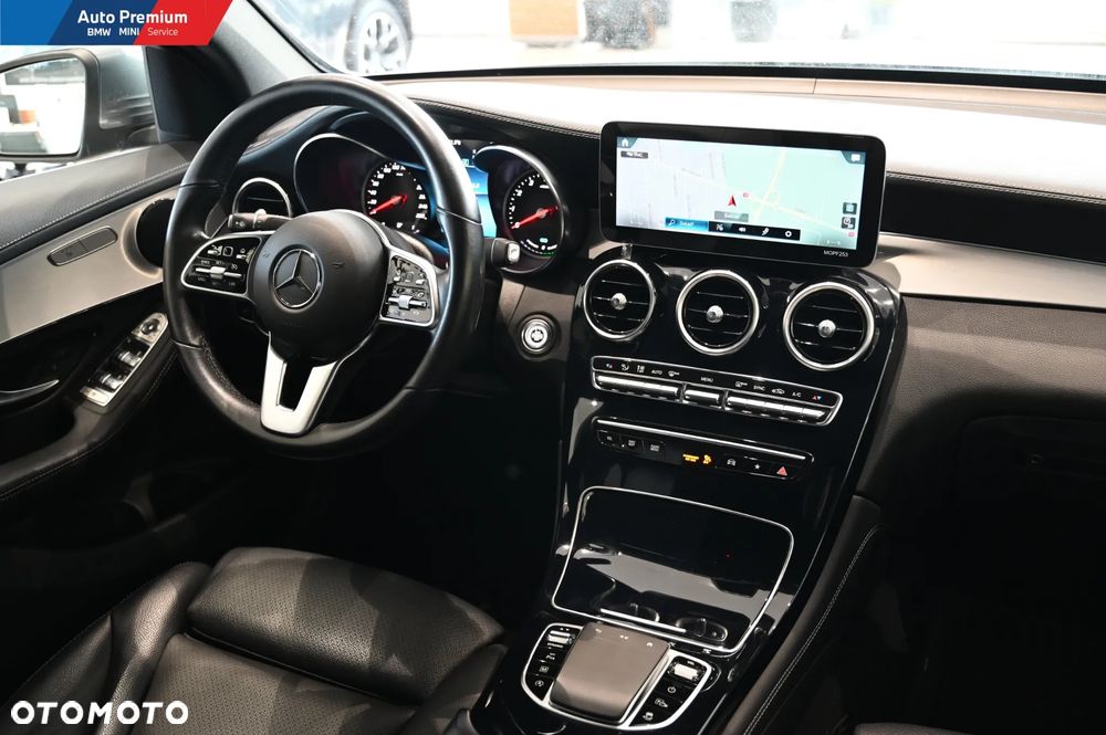 Mercedes-Benz GLC - 17