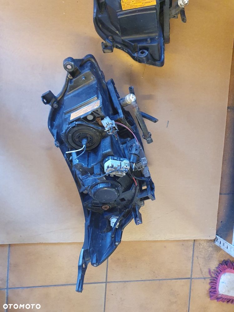 REFLEKTOR L/P SUBARU FORESTER 3 XENON EUROPA - 9