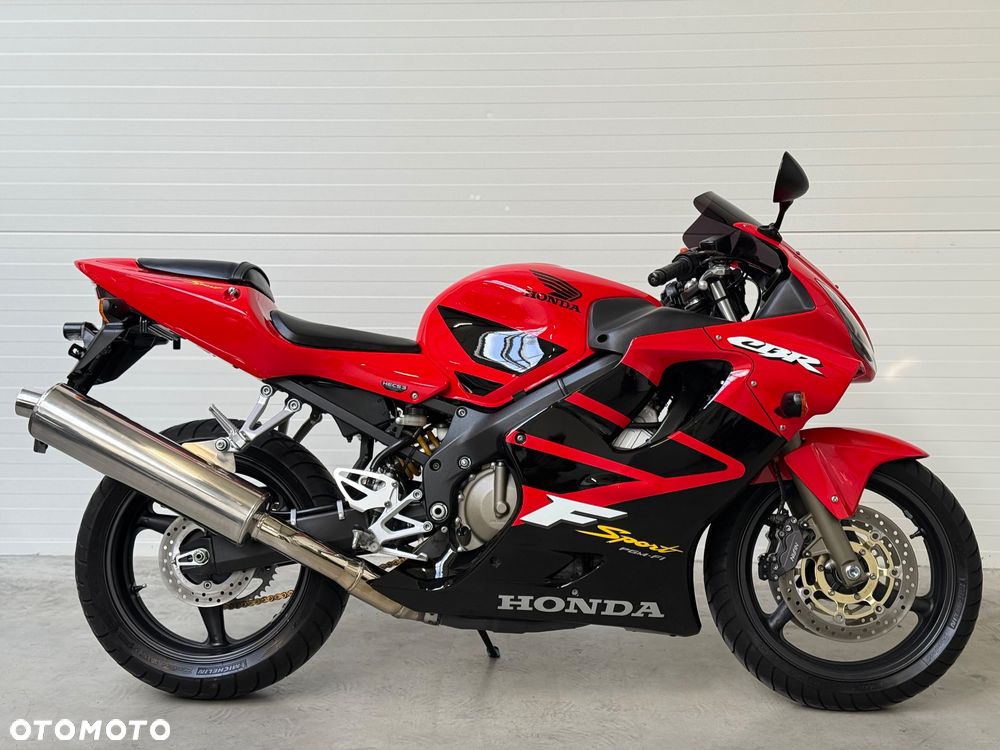 Honda CBR - 3