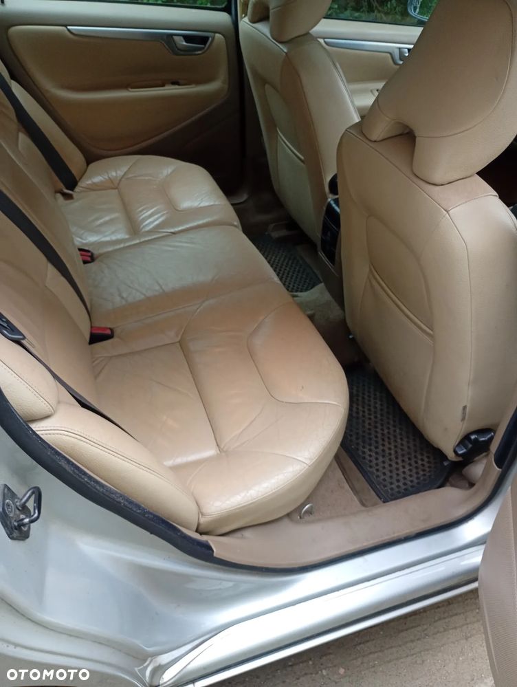 Volvo V70 - 9