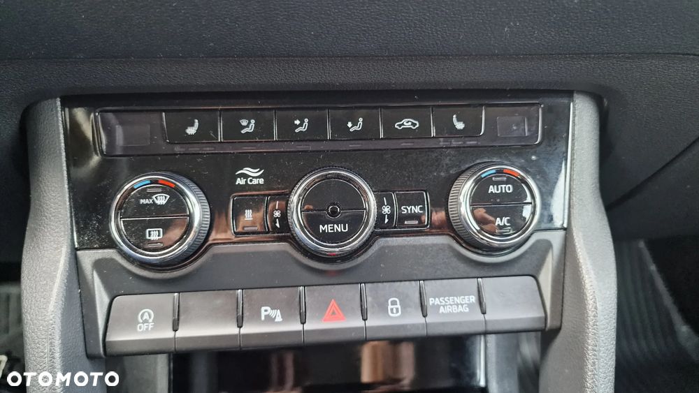 Skoda Karoq 2.0 TDI SCR 4x4 Ambition DSG - 13