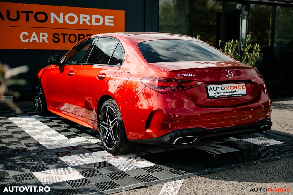 Mercedes-Benz C 300 e 9G-TRONIC AMG Line - 9