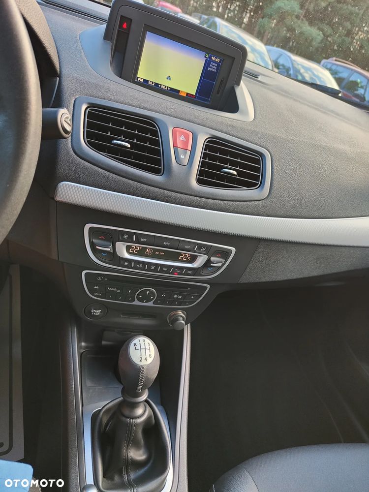 Renault Fluence 2.0 16V 140 Dynamique - 14