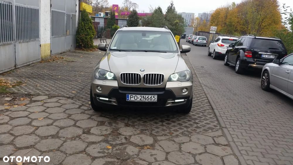 BMW X5 3.0si xDrive - 23