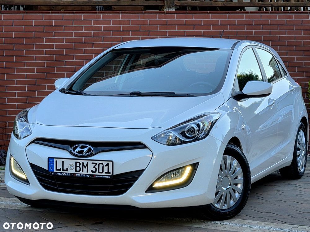 Hyundai i30 1.6 Fifa World Cup Edition - 1