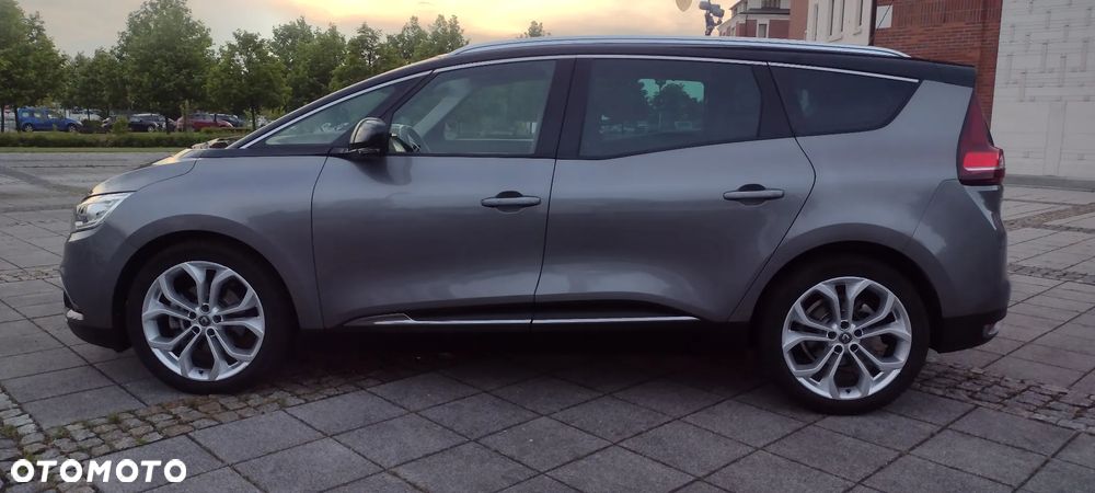 Renault Scenic - 9