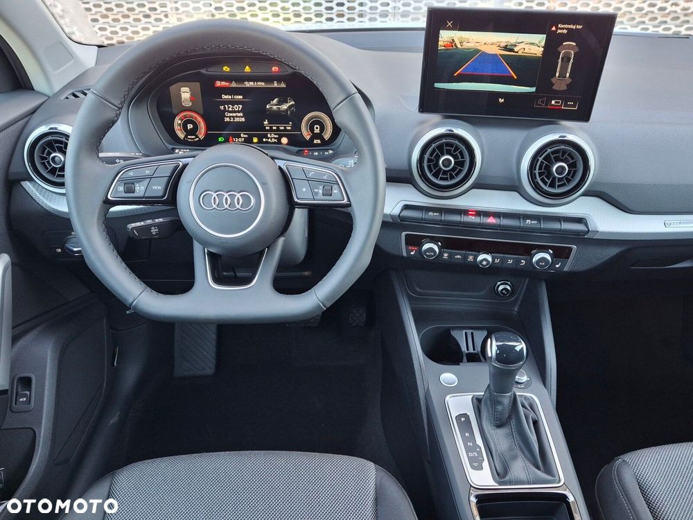Audi Q2 - 19