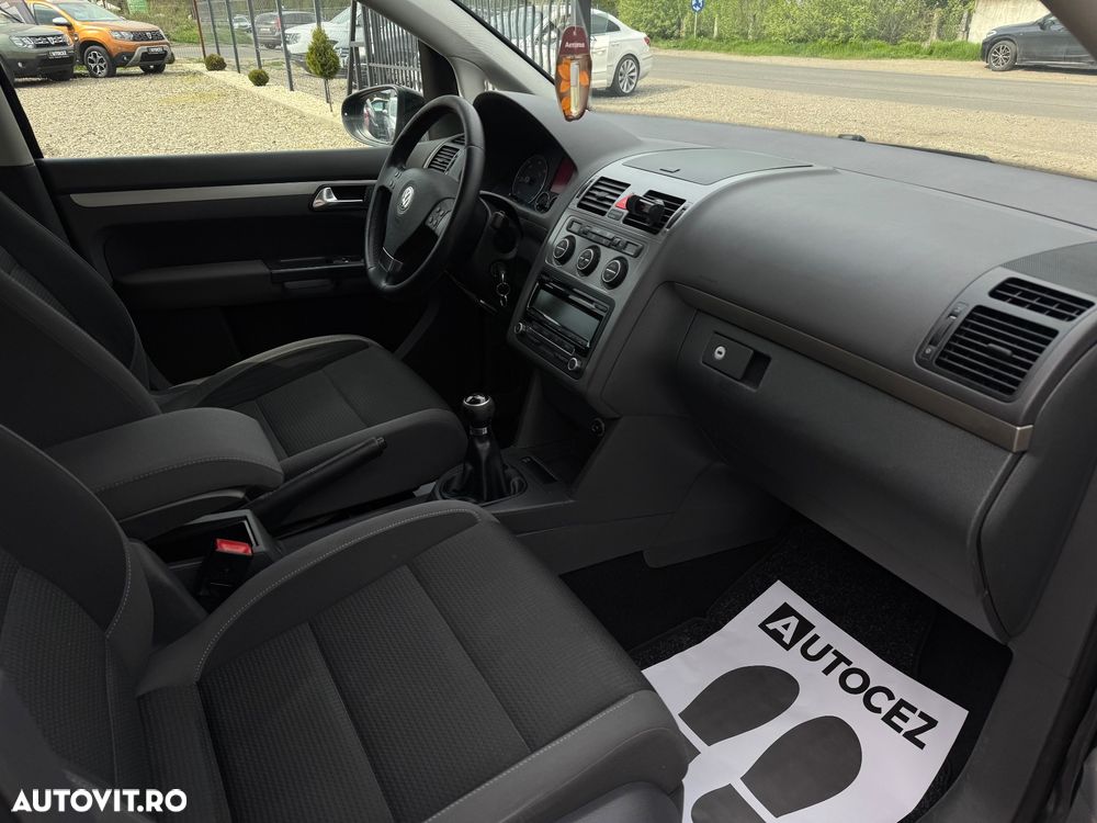 Volkswagen Touran 1.9 TDI Trendline - 11