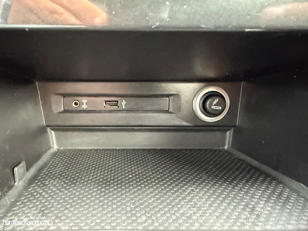 VW Tiguan 1.6 TDI Tech - 23