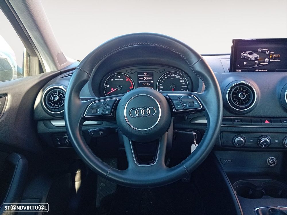 Audi A3 Limousine 1.6 TDI Sport - 12