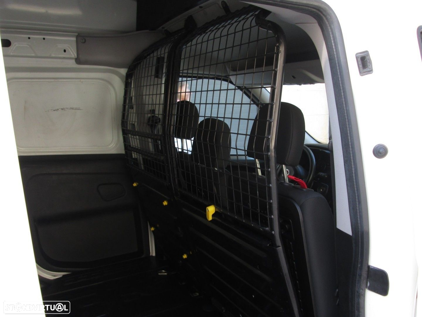 Fiat Doblo 1.6 MJ XL 3L - 6