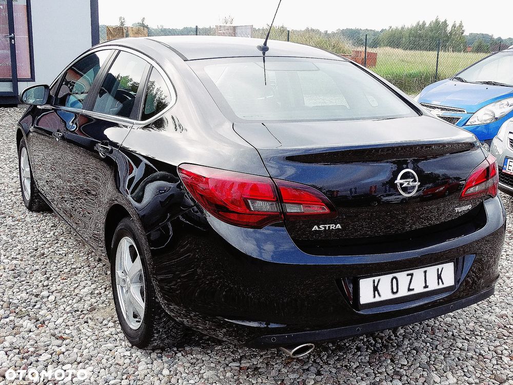 Opel Astra 1.4 Turbo Active - 14