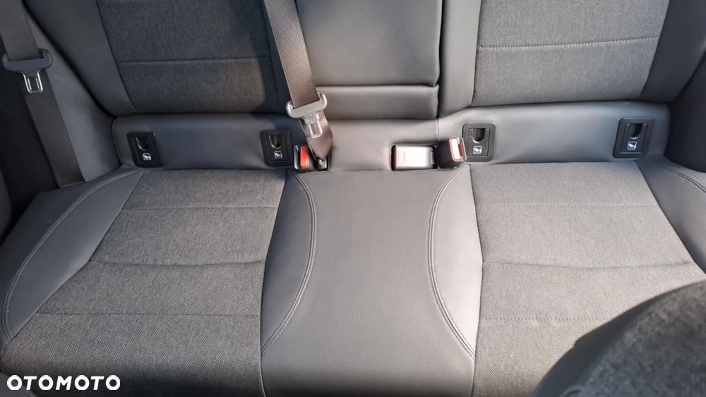 Toyota Corolla 1.8 Hybrid Style - 31