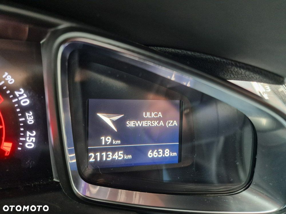 Citroën DS5 2.0 HDi Hybrid4 SportChic MCP - 37