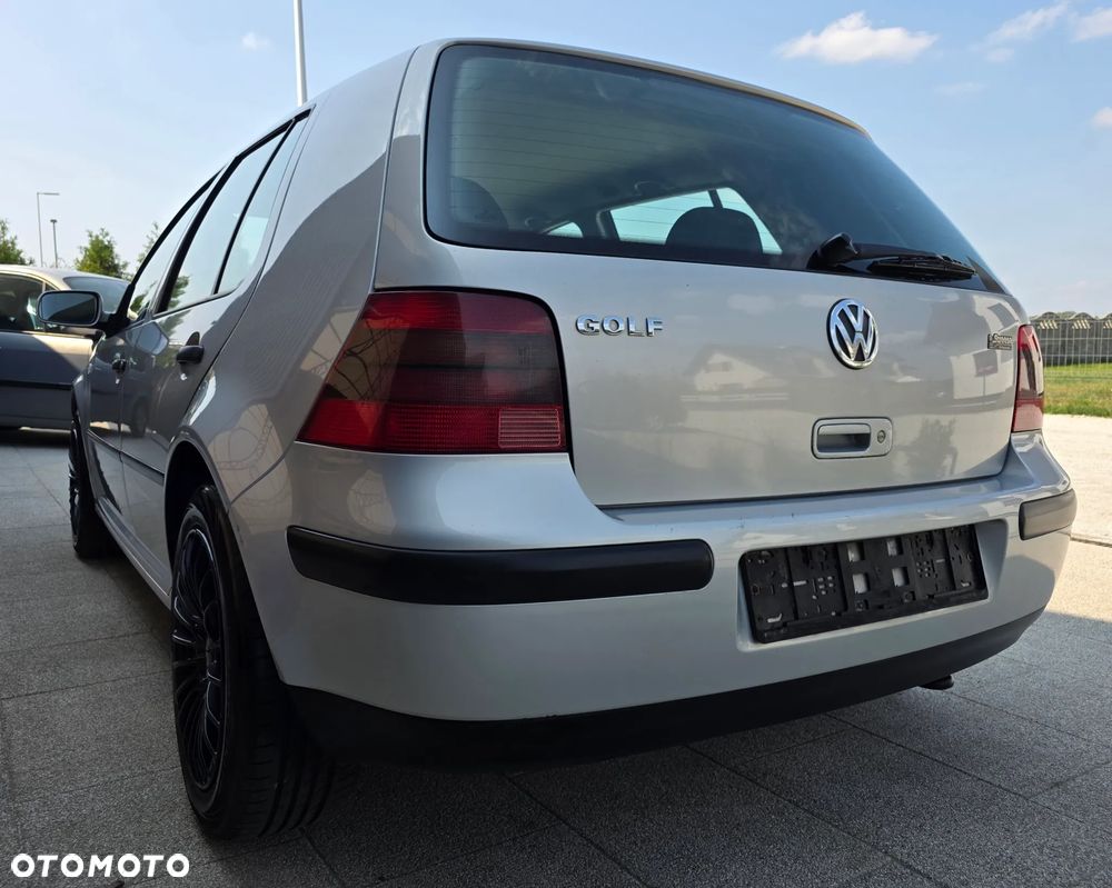 Volkswagen Golf 1.4 Comfortline - 8