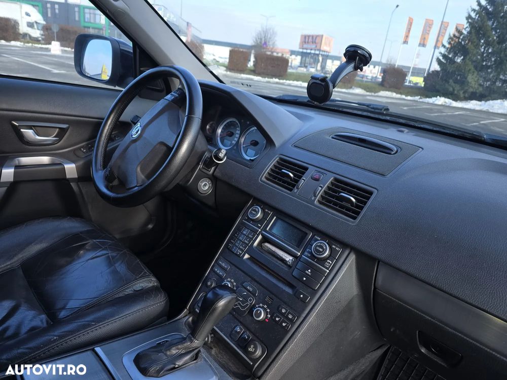 Volvo XC 90 D5 Edition - 11
