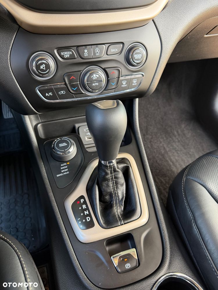 Jeep Cherokee 2.0 Multijet Active Drive II Automatik Limited - 17