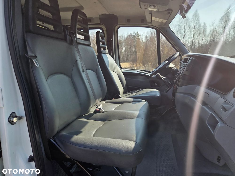 Iveco Daily 85Tyś.przebiegu orginał sta wzorow 7osóby - 15