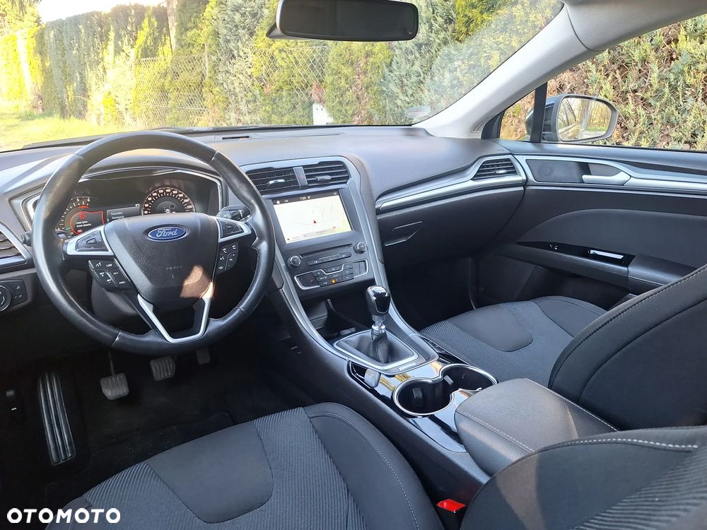 Ford Mondeo 2.0 TDCi Allrad Titanium - 21