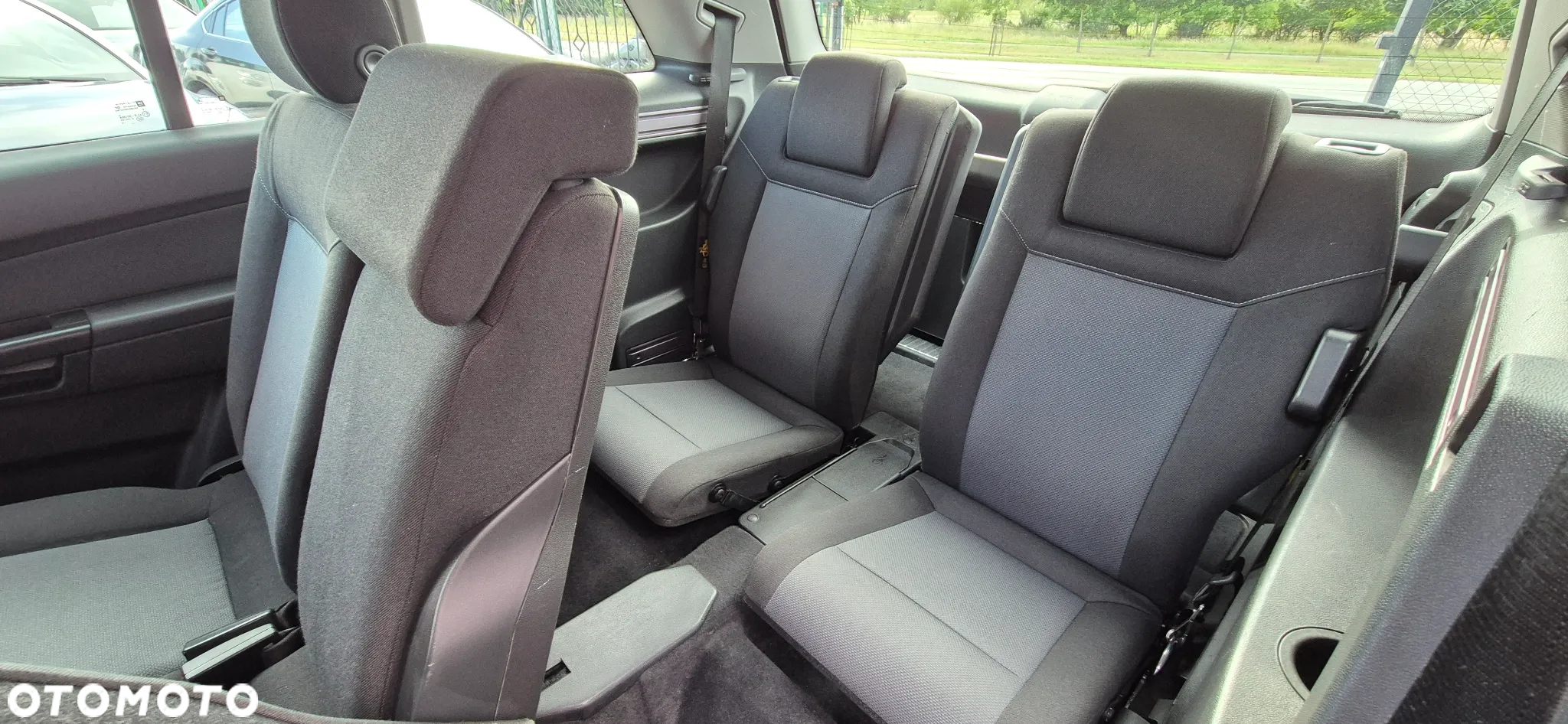 Opel Zafira 1.6 Elegance - 16