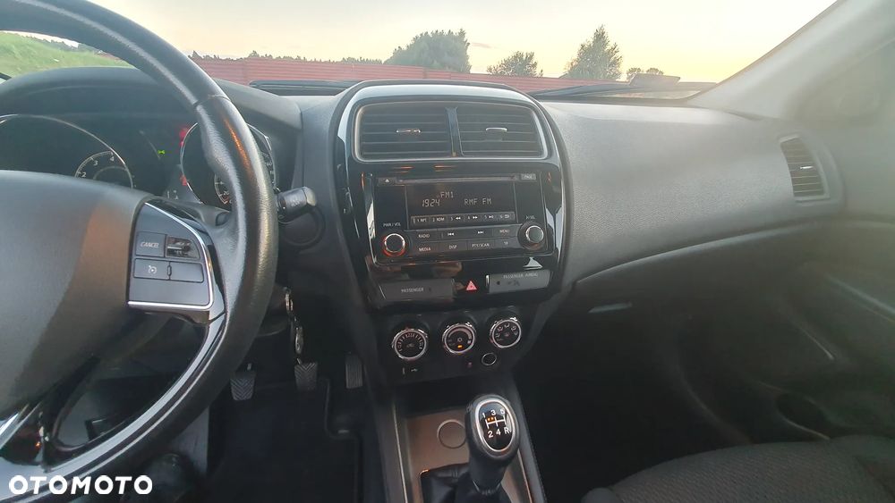 Mitsubishi ASX 1.6 Invite - 9