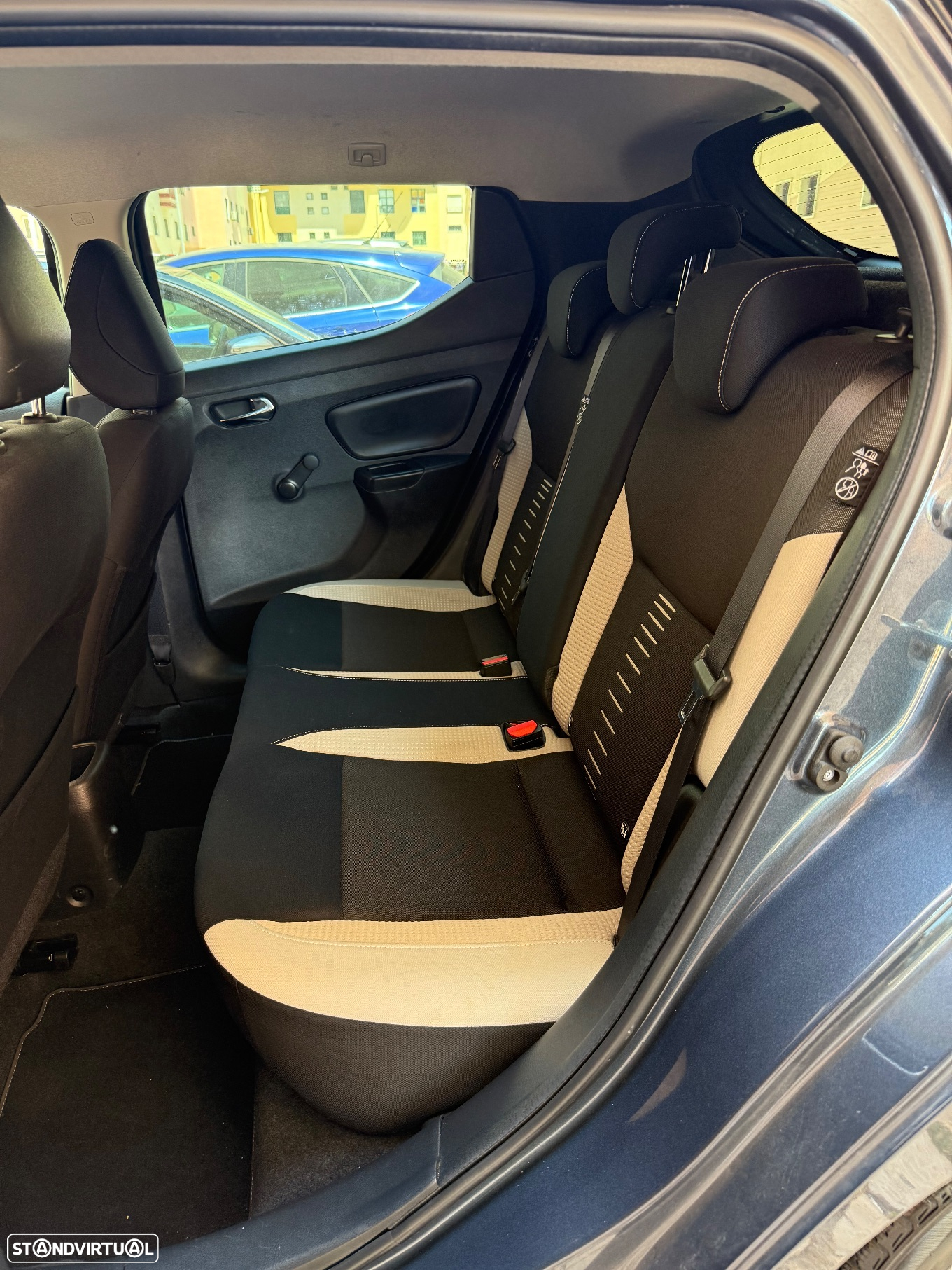 Nissan Micra 1.0 IG-T Tekna - 20