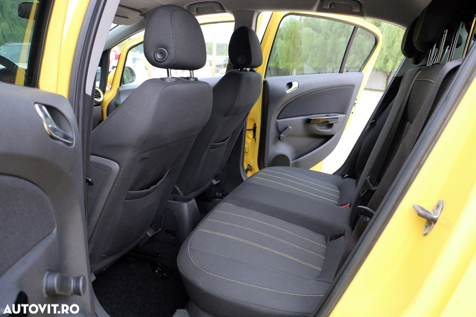 Opel Corsa 1.4 16V Edition 111 Jahre - 11