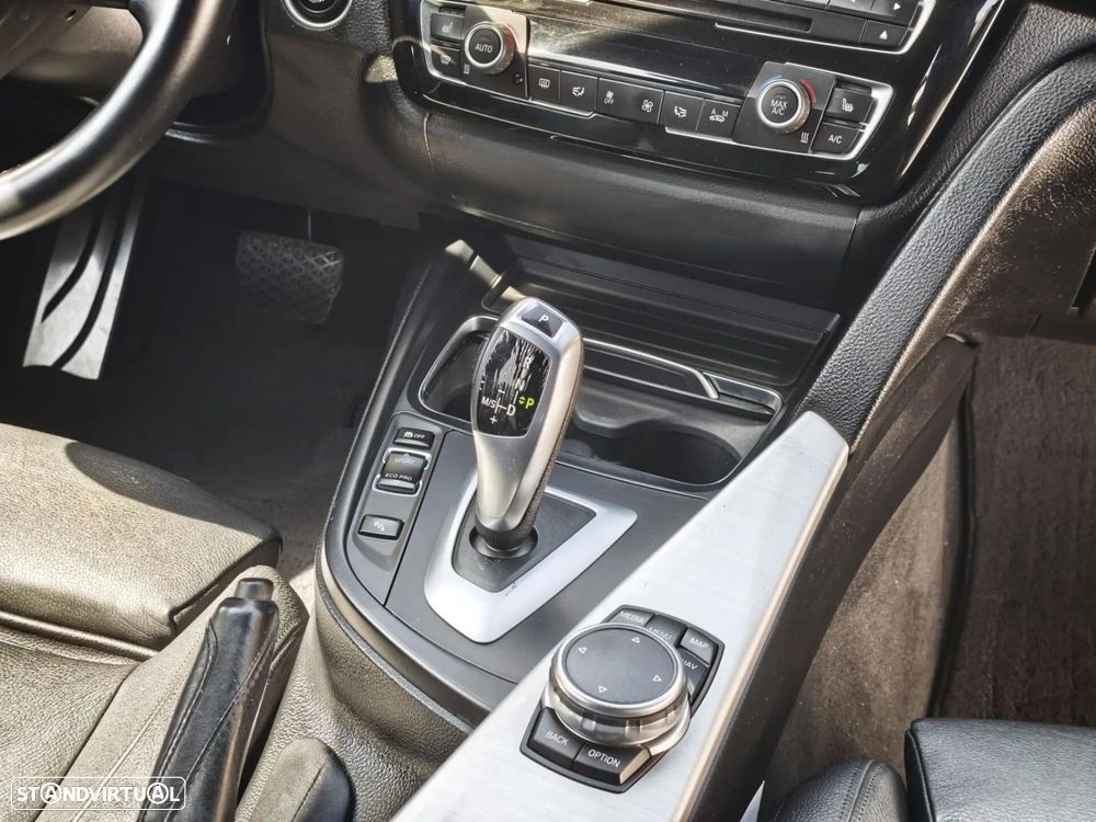 BMW 320 d Aut. M Sport - 22