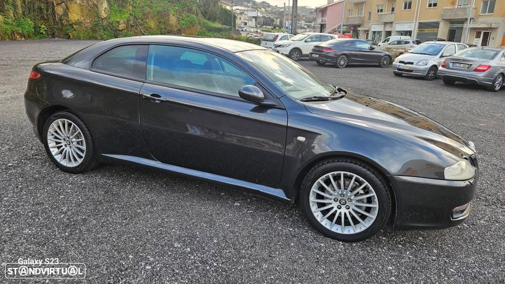 Alfa Romeo GT 1.9 JTD M-JET Distinctive - 6