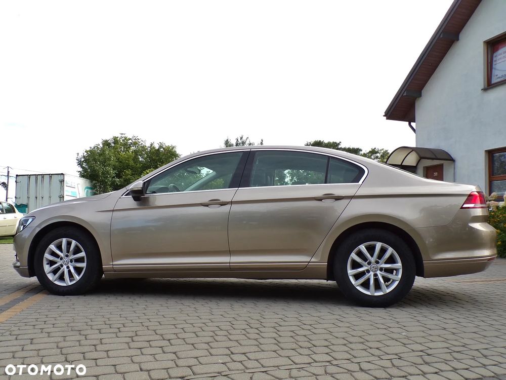 Volkswagen Passat 1.6 TDI (BlueMotion Technology) Comfortline - 7