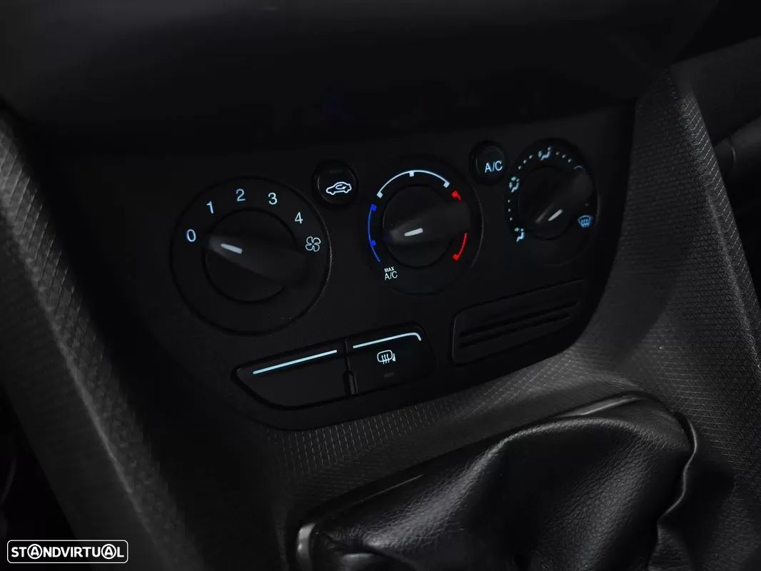 Ford Transit Connect L2 Titanium - 35