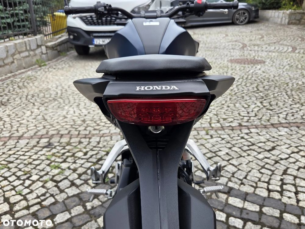 Honda CB - 39